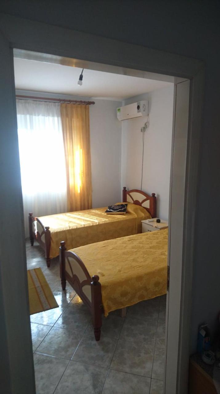 C&S Appartment Vlorë Extérieur photo